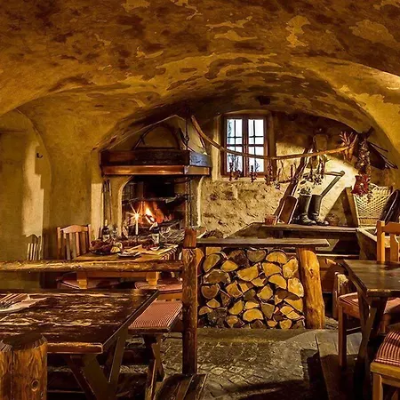 Mastal 3* Czeski Krumlow