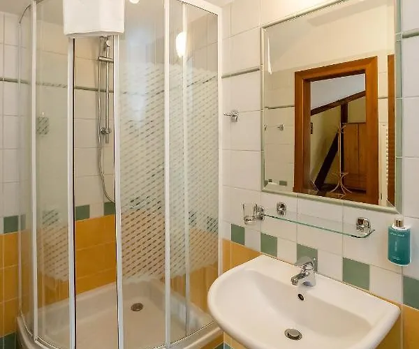 Mastal בית הארחה 3*